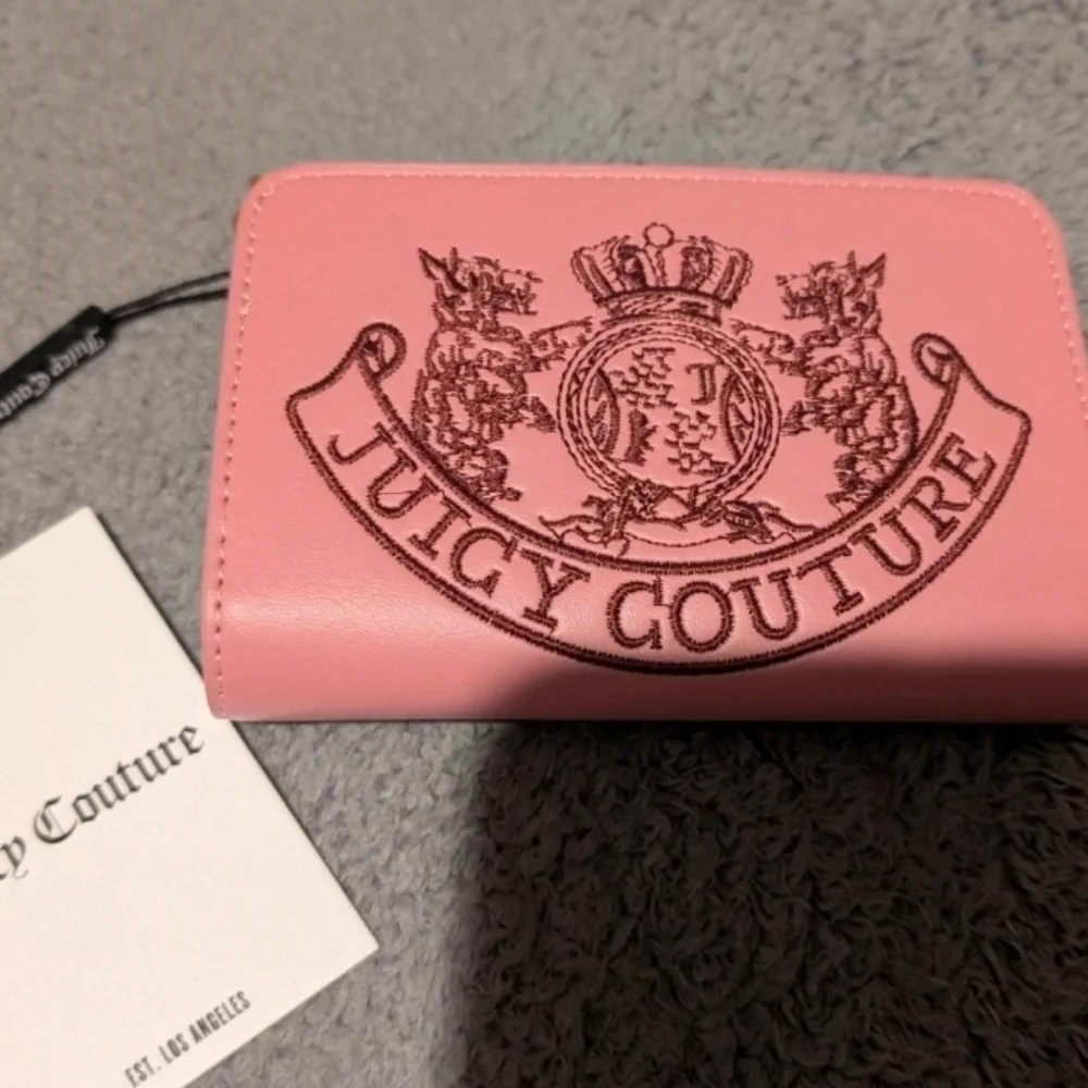 ❤️▪️Juicy Couture ▪️UK  Exclusive twig pink  medium zipper wallet